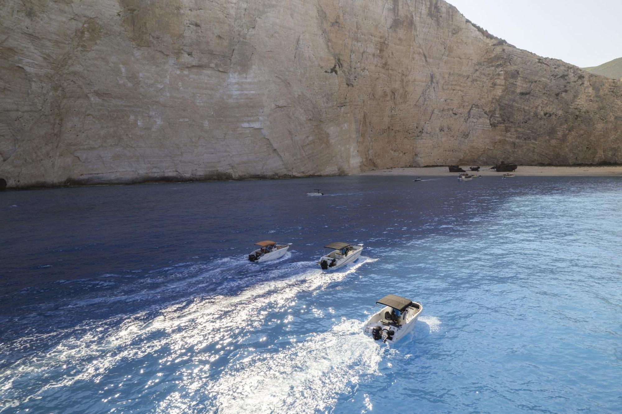 The Sall Suites Complex B - Iconic Sea Views, By Zantewize Agios Nikolaos  Buitenkant foto